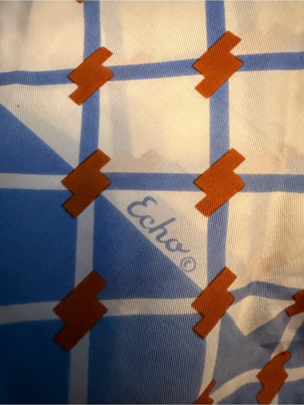 VTG Echo Japan Silk Chinon Square Scarf Blue White Geometric -scarf